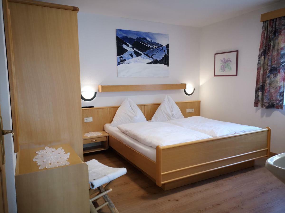 Haus Sonnenschein Appartement Saalbach-Hinterglemm Buitenkant foto