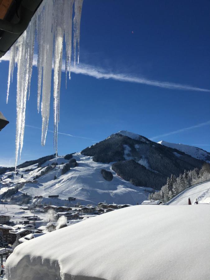 Haus Sonnenschein Appartement Saalbach-Hinterglemm Buitenkant foto