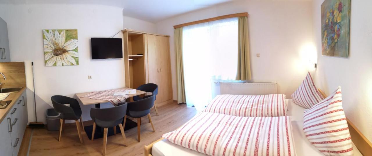 Haus Sonnenschein Appartement Saalbach-Hinterglemm Buitenkant foto